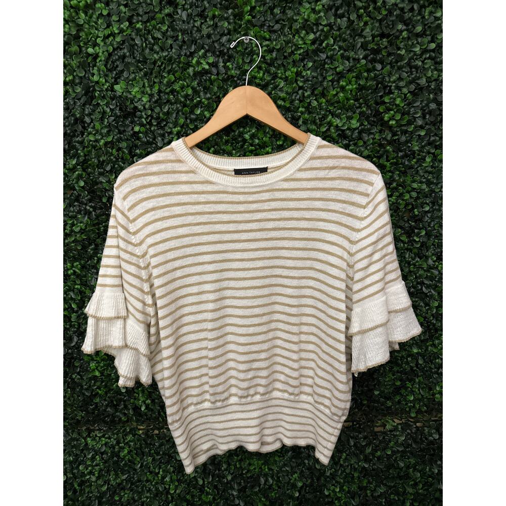 Ann Taylor Knit Blouse, Soft and comfortable Woman’s size L